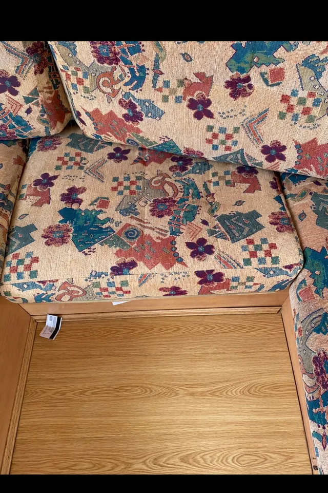 Sofa seat after cleaning